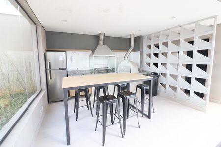 Apartamento à venda com 29m², 1 quarto e sem vagaÁrea comum - Churrasqueira
