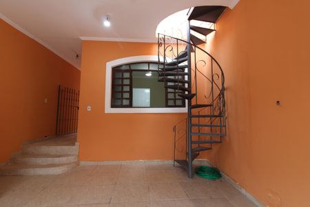 Casa à venda com 262m², 4 quartos e 2 vagasGaragem