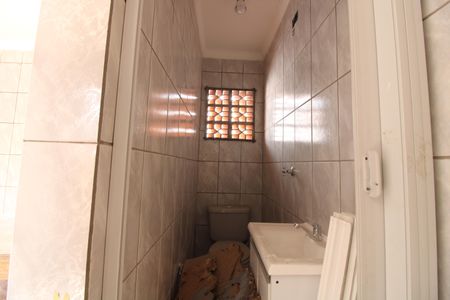 Casa à venda com 262m², 4 quartos e 2 vagasbanheiro deposito casa 2