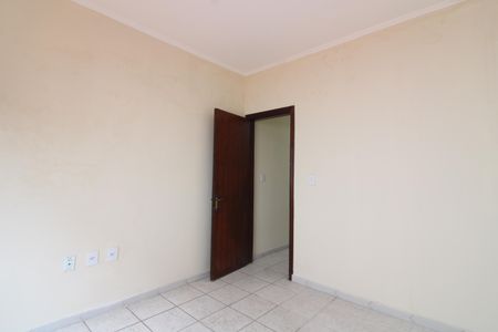 Casa à venda com 262m², 4 quartos e 2 vagasQuarto 2 casa 2