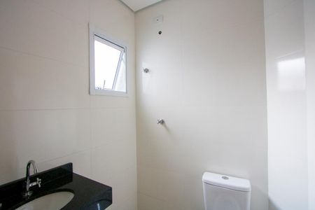 Apartamento à venda com 42m², 2 quartos e 1 vagaBanheiro do quarto 1