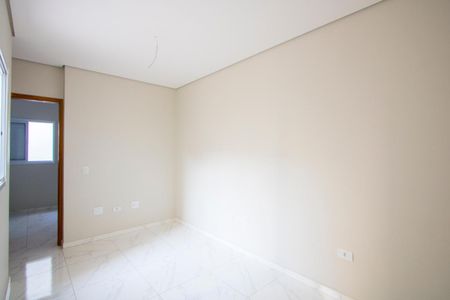 Sala de apartamento à venda com 2 quartos, 42m² em Vila Scarpelli, Santo André