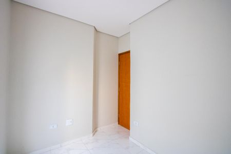 Quarto 2 de apartamento à venda com 2 quartos, 42m² em Vila Scarpelli, Santo André