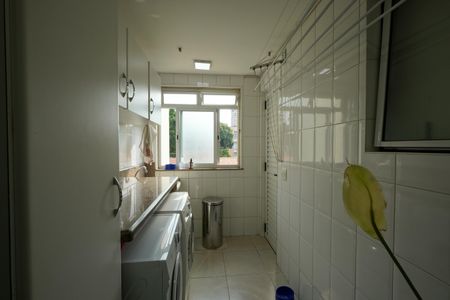 Apartamento para alugar com 142m², 3 quartos e 2 vagasÁrea de Serviço