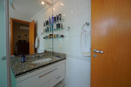 Apartamento para alugar com 142m², 3 quartos e 2 vagasSuíte 3