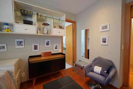 Apartamento para alugar com 142m², 3 quartos e 2 vagasSuíte 2