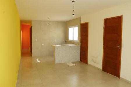 Casa para alugar com 3 quartos, 102m² em Aguassai, Cotia