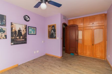 Apartamento à venda com 350m², 4 quartos e 3 vagas Apartamento à venda com 350m², 4 quartos e 3 vagasQuarto 2