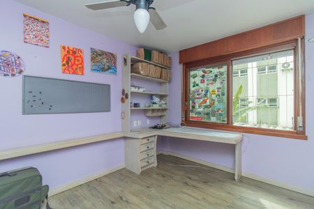 Apartamento à venda com 350m², 4 quartos e 3 vagas Apartamento à venda com 350m², 4 quartos e 3 vagasQuarto 1