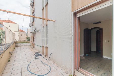 Apartamento à venda com 350m², 4 quartos e 3 vagas Apartamento à venda com 350m², 4 quartos e 3 vagasVaranda da Quarto 3