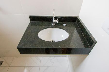 Apartamento à venda com 84m², 2 quartos e 1 vagaBanheiro do quarto 1