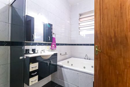 Casa para alugar com 200m², 4 quartos e sem vagaBanheiro da Suíte 3