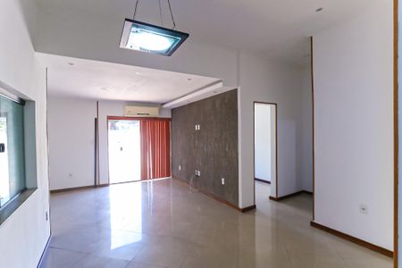 Casa para alugar com 200m², 4 quartos e sem vagaSala 2 