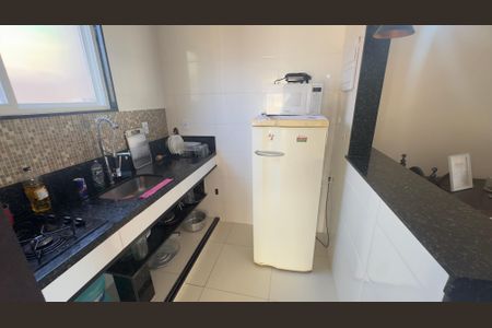 Casa para alugar com 300m², 2 quartos e 3 vagasCozinha