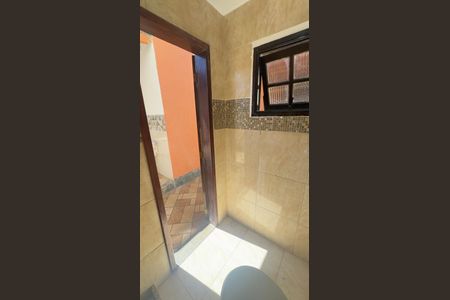 Casa para alugar com 300m², 2 quartos e 3 vagasLavabo