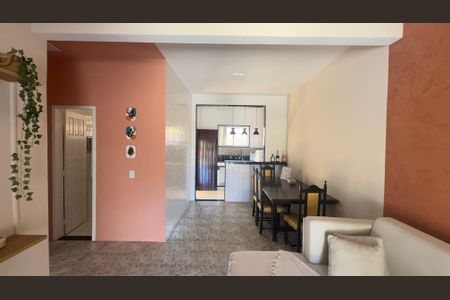 Casa para alugar com 300m², 2 quartos e 3 vagasSala