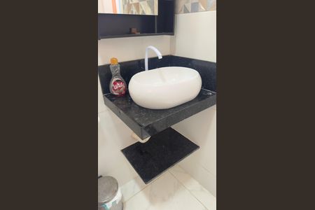 Casa para alugar com 300m², 2 quartos e 3 vagasBanheiro Social