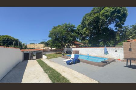 Casa para alugar com 300m², 2 quartos e 3 vagasÁrea comum - Piscina