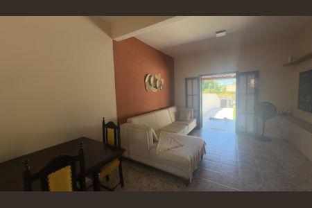 Sala de casa para alugar com 2 quartos, 300m² em Itaipuaçu, Maricá