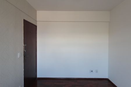Apartamento à venda com 65m², 2 quartos e 1 vagaSala