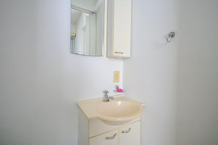 Apartamento para alugar com 72m², 3 quartos e 1 vagaBanheiro Suíte 