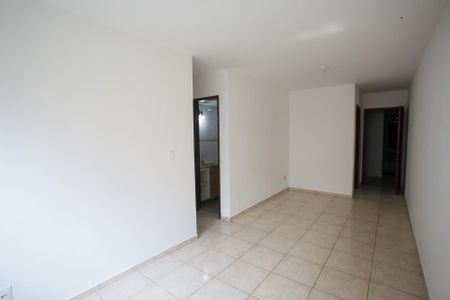 Sala de apartamento para alugar com 3 quartos, 62m² em Pechincha, Rio de Janeiro