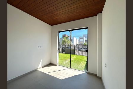 Casa para alugar com 126m², 3 quartos e 2 vagasQuarto