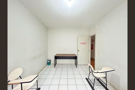 Casa à venda com 4 quartos, 400m² em Jaraguá, Belo Horizonte