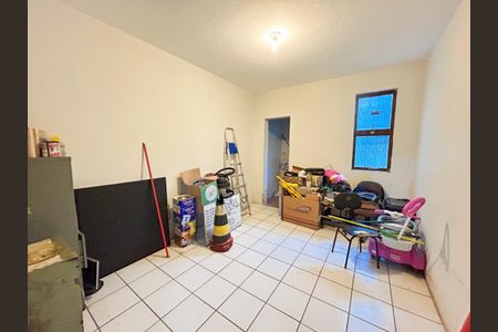 Casa à venda com 4 quartos, 400m² em Jaraguá, Belo Horizonte