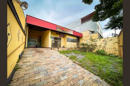 Casa à venda com 4 quartos, 400m² em Jaraguá, Belo Horizonte