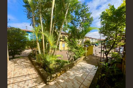 Casa de condomínio para alugar com 85m², 2 quartos e sem vagaÁrea externa