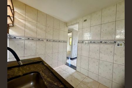 Casa de condomínio para alugar com 85m², 2 quartos e sem vagaCozinha