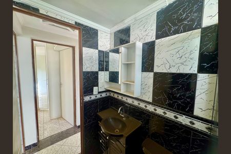 Casa de condomínio para alugar com 85m², 2 quartos e sem vagaBanheiro