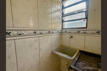 Casa de condomínio para alugar com 85m², 2 quartos e sem vagaÁrea de Serviço