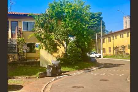 Casa de condomínio para alugar com 85m², 2 quartos e sem vagaÁrea comum