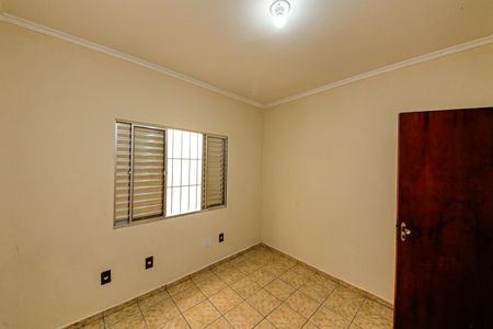 Casa para alugar com 3 quartos, 250m² em Jardim Sapopemba, São Paulo