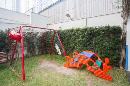 Apartamento à venda com 43m², 2 quartos e 1 vaga Apartamento à venda com 43m², 2 quartos e 1 vagaPlayground