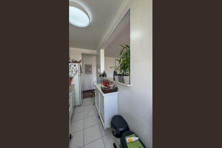 Apartamento à venda com 43m², 2 quartos e 1 vaga Apartamento à venda com 43m², 2 quartos e 1 vagaCozinha e Área de Serviço