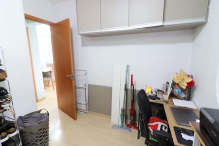Apartamento à venda com 47m², 2 quartos e 1 vagaQuarto 2