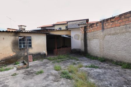 Casa para alugar com 120m², 5 quartos e 2 vagasQuintal