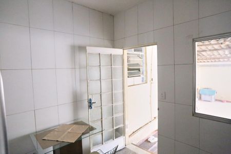 Casa para alugar com 120m², 5 quartos e 2 vagasCozinha