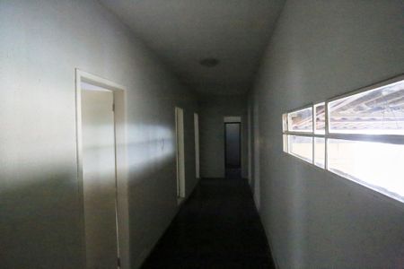 Casa para alugar com 120m², 5 quartos e 2 vagasCorredor