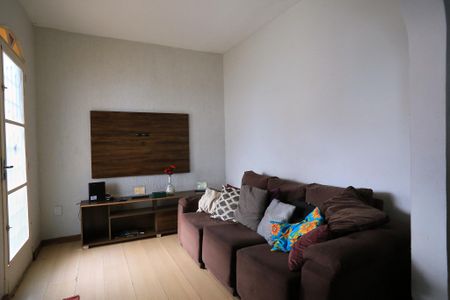 Casa para alugar com 120m², 5 quartos e 2 vagasSala