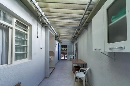 Casa à venda com 130m², 3 quartos e 2 vagasQuintal
