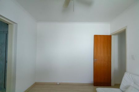 Casa à venda com 130m², 3 quartos e 2 vagasQuarto 2