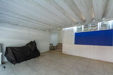 Casa à venda com 130m², 3 quartos e 2 vagasGaragem