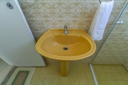 Casa à venda com 130m², 3 quartos e 2 vagasBanheiro