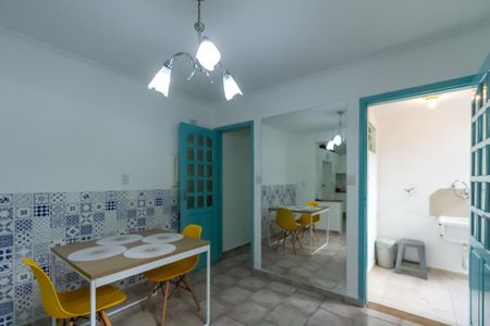 Casa à venda com 130m², 3 quartos e 2 vagasCopa