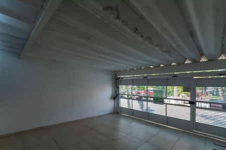 Casa à venda com 130m², 3 quartos e 2 vagasGaragem