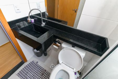 Apartamento à venda com 43m², 2 quartos e sem vaga Apartamento à venda com 43m², 2 quartos e sem vagaBanheiro